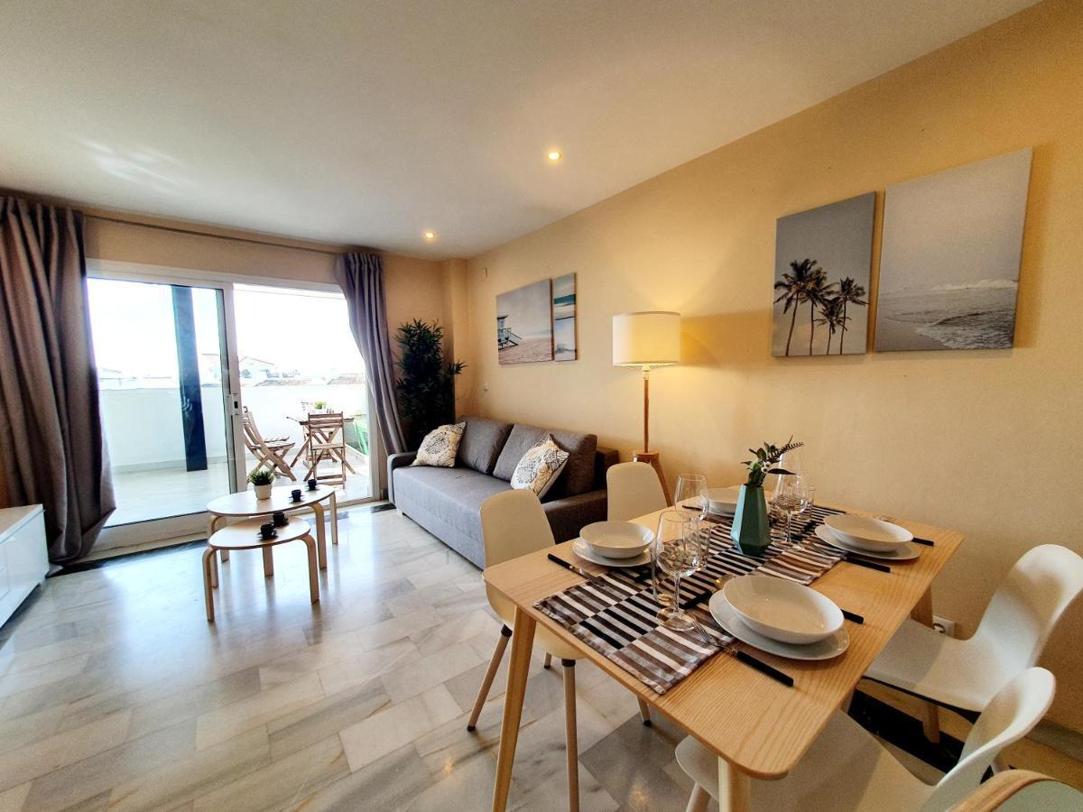 Cozy Apartment On The Beach Sitio de Calahonda Ngoại thất bức ảnh