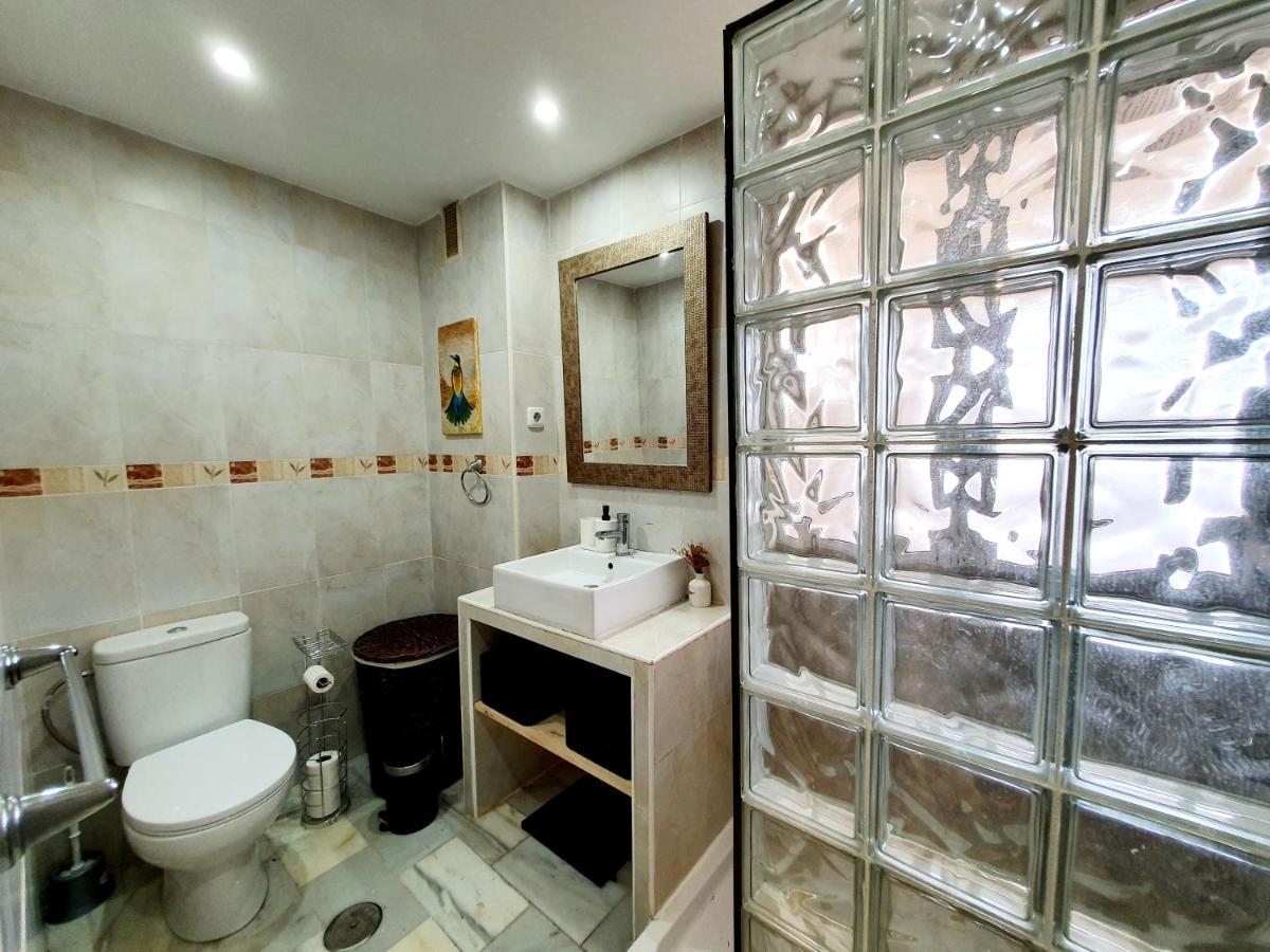 Cozy Apartment On The Beach Sitio de Calahonda Ngoại thất bức ảnh