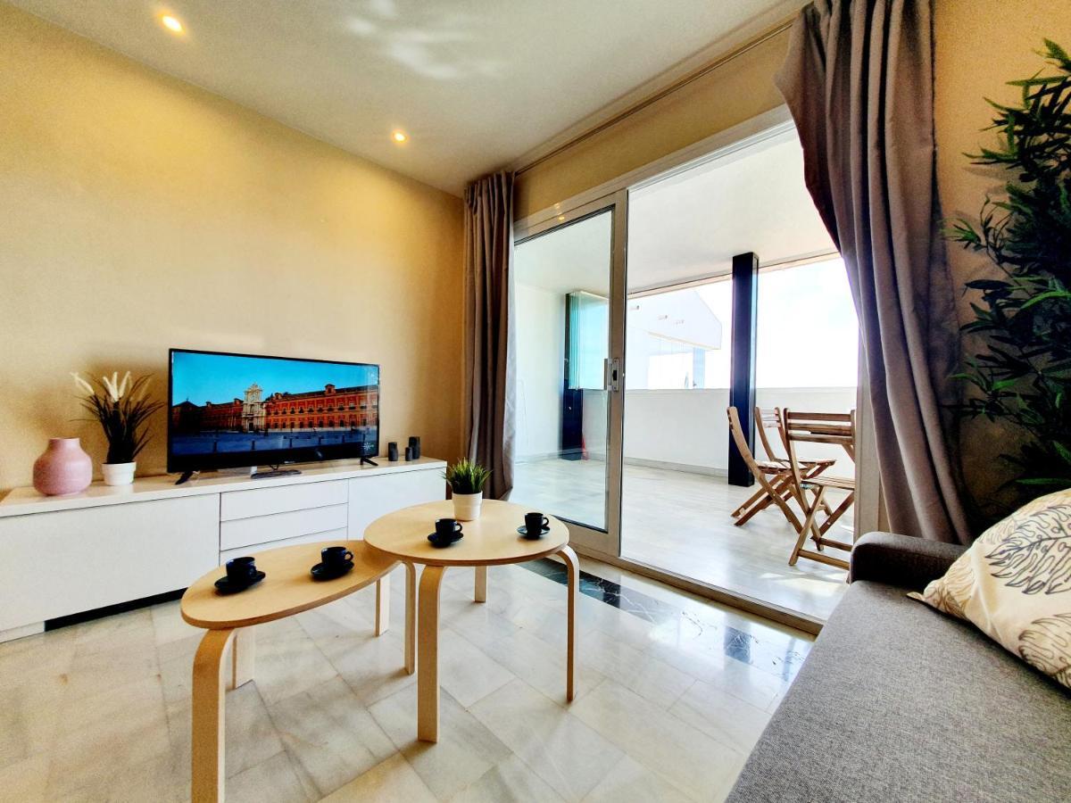 Cozy Apartment On The Beach Sitio de Calahonda Ngoại thất bức ảnh