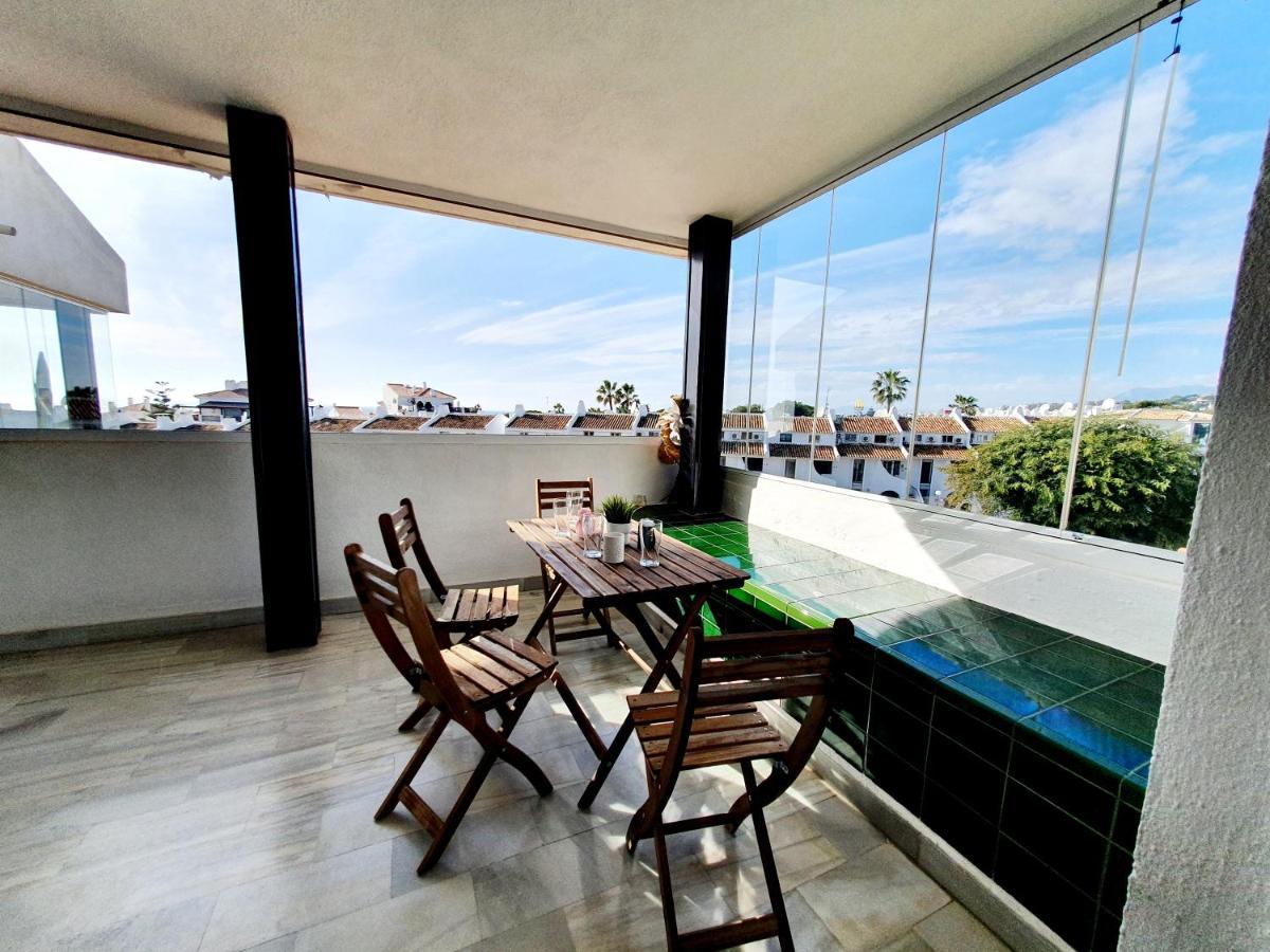Cozy Apartment On The Beach Sitio de Calahonda Ngoại thất bức ảnh