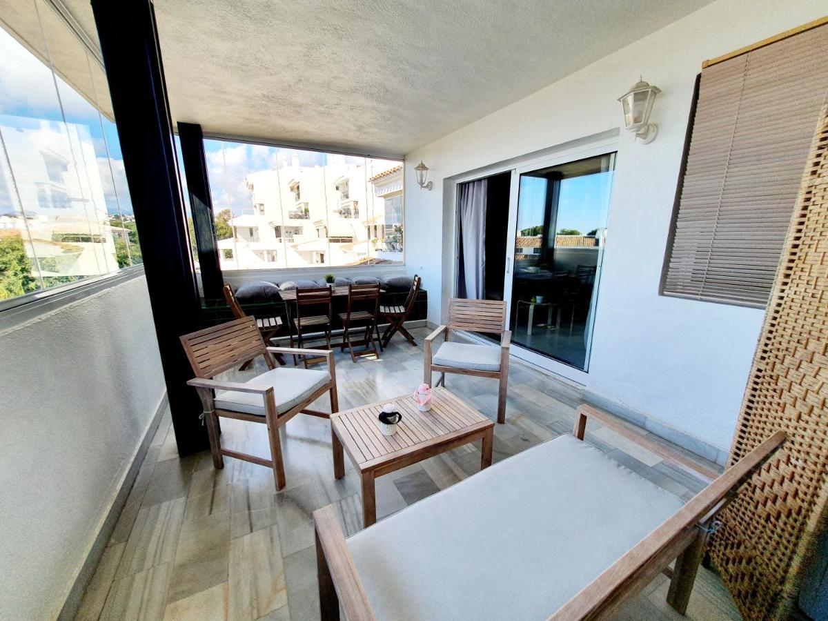 Cozy Apartment On The Beach Sitio de Calahonda Ngoại thất bức ảnh